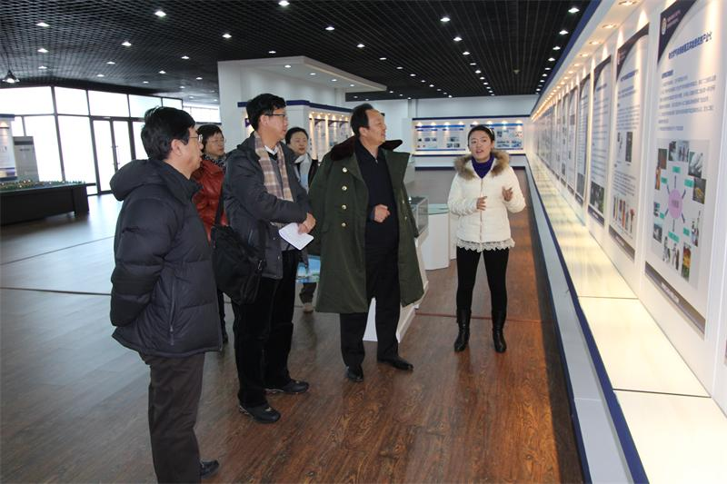 哈尔滨市科技局带领企业考察中科院哈尔滨育成中心